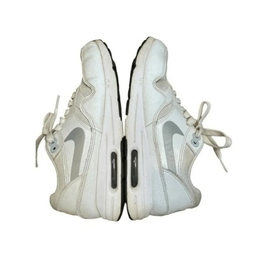 Nike Air Max 1 Ultra Essentials‎ White Running Shoes Gray White 7
